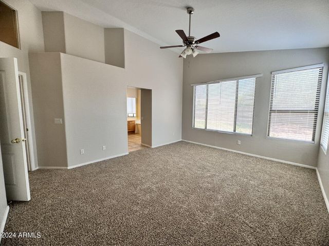1795 W CANARY Way, Chandler, AZ 85286
