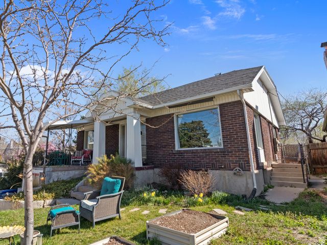 2713 S HIGHLAND DR, Salt Lake City, UT 84106