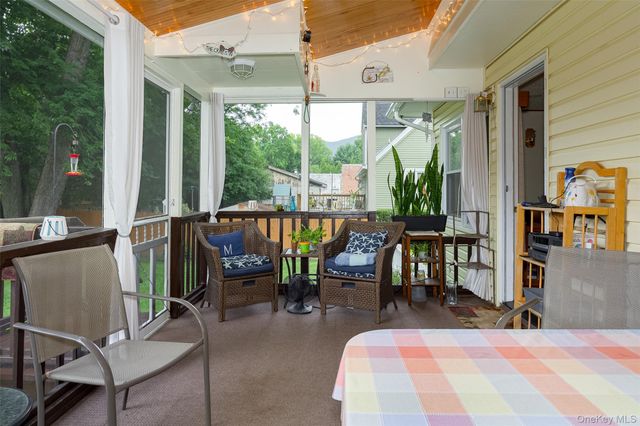91 Maple Street, Beacon, NY 12508