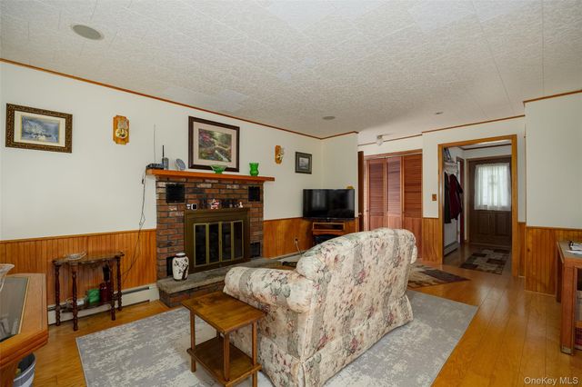 91 Maple Street, Beacon, NY 12508