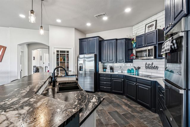 2100 Gene Court, Granbury, TX 76048