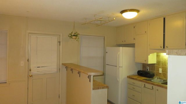 3937 MONTCLAIR ROAD, Birmingham, AL 35213