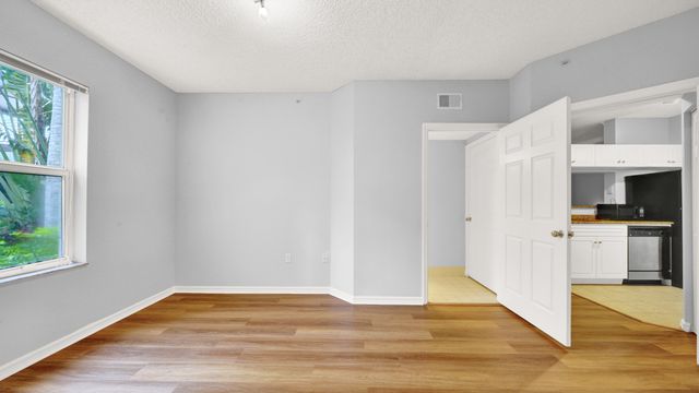 3106 Tuscany Way, Boynton Beach, FL 33435