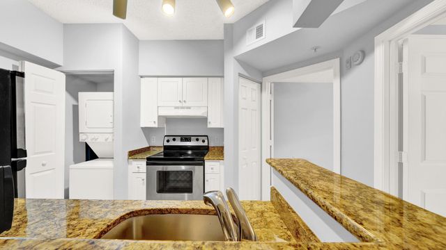 3106 Tuscany Way, Boynton Beach, FL 33435