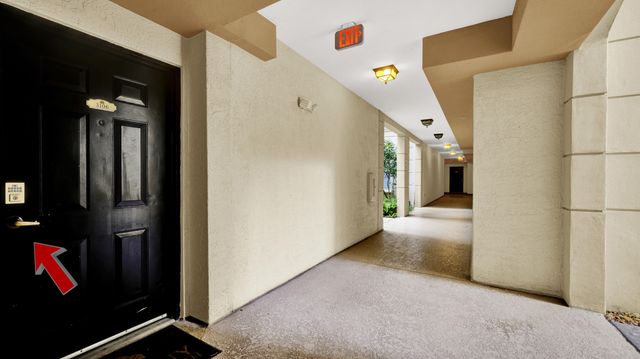3106 Tuscany Way, Boynton Beach, FL 33435