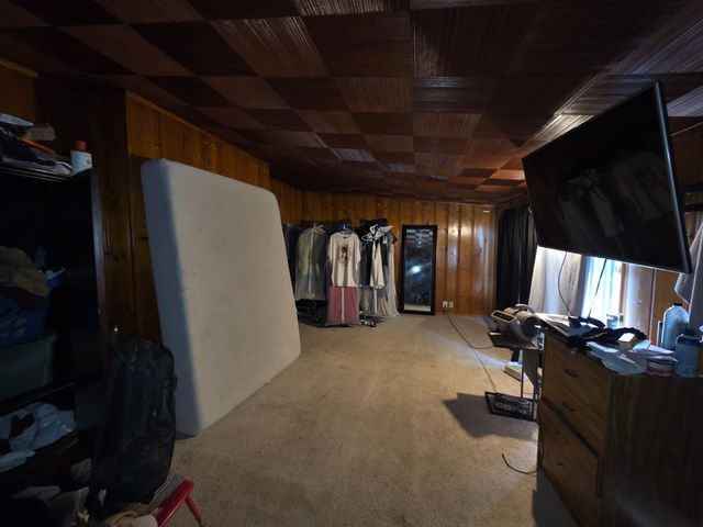 2010 W Kearney Boulevard, Fresno, CA 93706