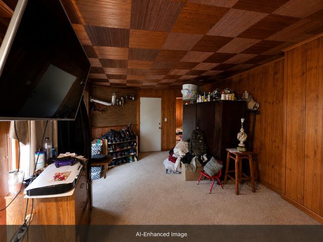 2010 W Kearney Boulevard, Fresno, CA 93706