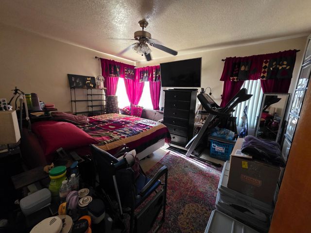 2010 W Kearney Boulevard, Fresno, CA 93706