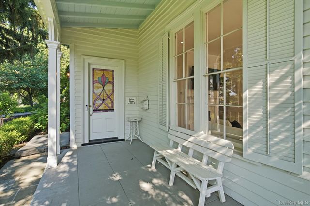 68 Fairview Street, Huntington, NY 11743