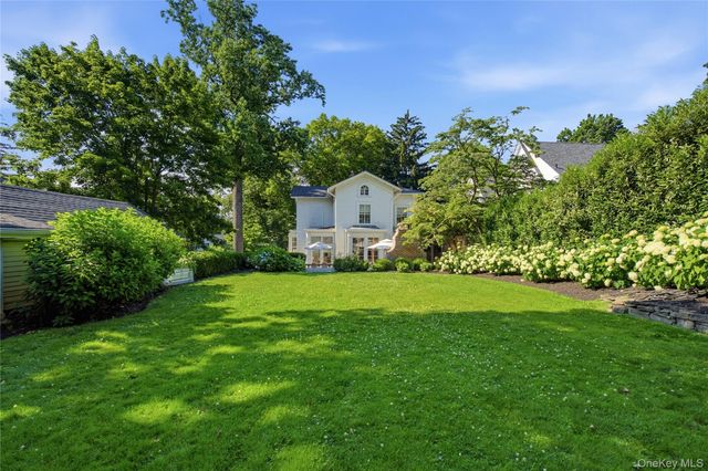 68 Fairview Street, Huntington, NY 11743