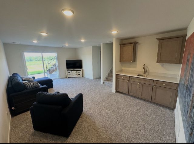 1677 22nd Avenue SE, Altoona, IA 50009
