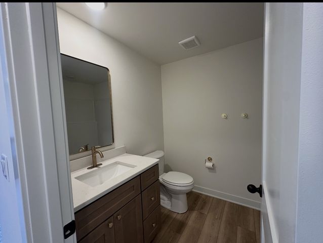 1677 22nd Avenue SE, Altoona, IA 50009