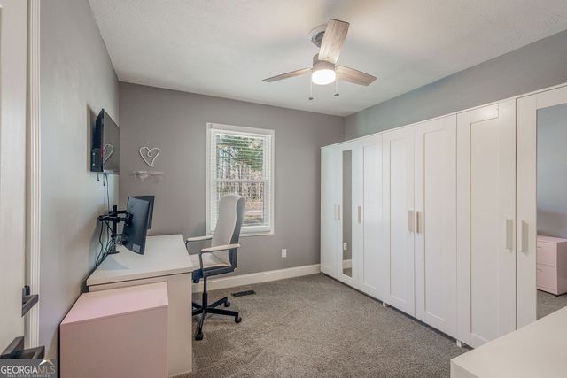 2211 Sharpsburg McCullum Road, Newnan, GA 30265