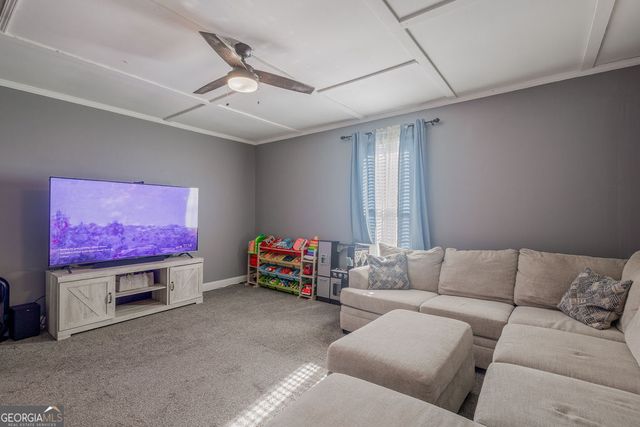 2211 Sharpsburg McCullum Road, Newnan, GA 30265