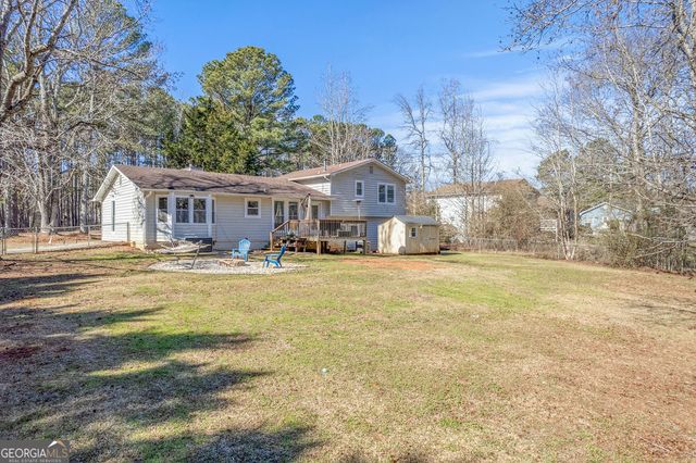 2211 Sharpsburg McCullum Road, Newnan, GA 30265