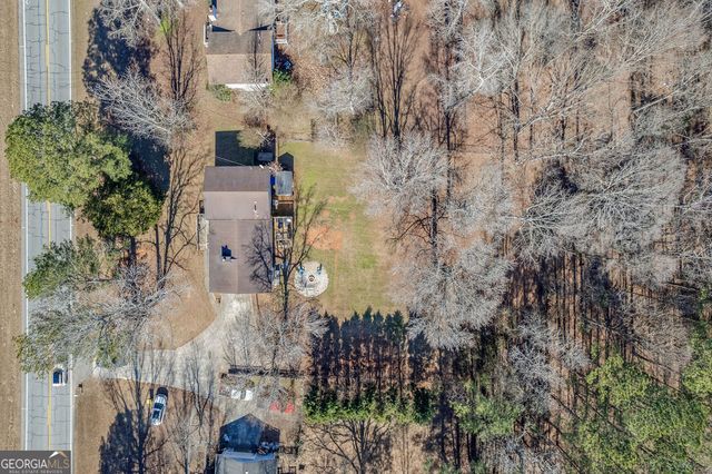 2211 Sharpsburg McCullum Road, Newnan, GA 30265