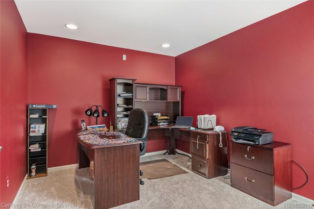 49468 N Glacier, Northville Township, MI 48168