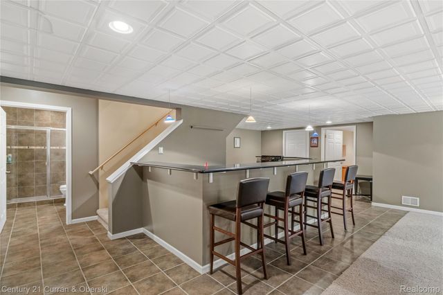 49468 N Glacier, Northville Township, MI 48168