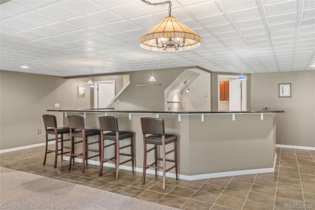 49468 N Glacier, Northville Township, MI 48168