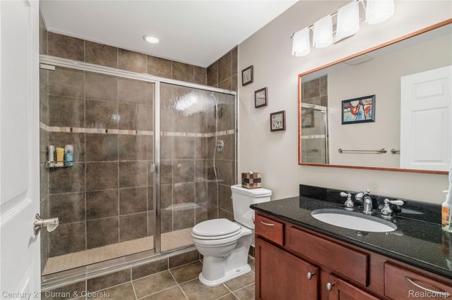 49468 N Glacier, Northville Township, MI 48168