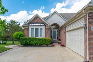 49468 N Glacier, Northville Township, MI 48168