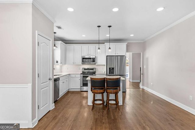 584 Edgewood Drive, Athens, GA 30606