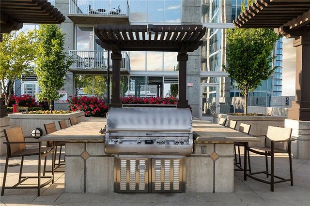 855 Peachtree NE Street 1810, Atlanta, GA 30308