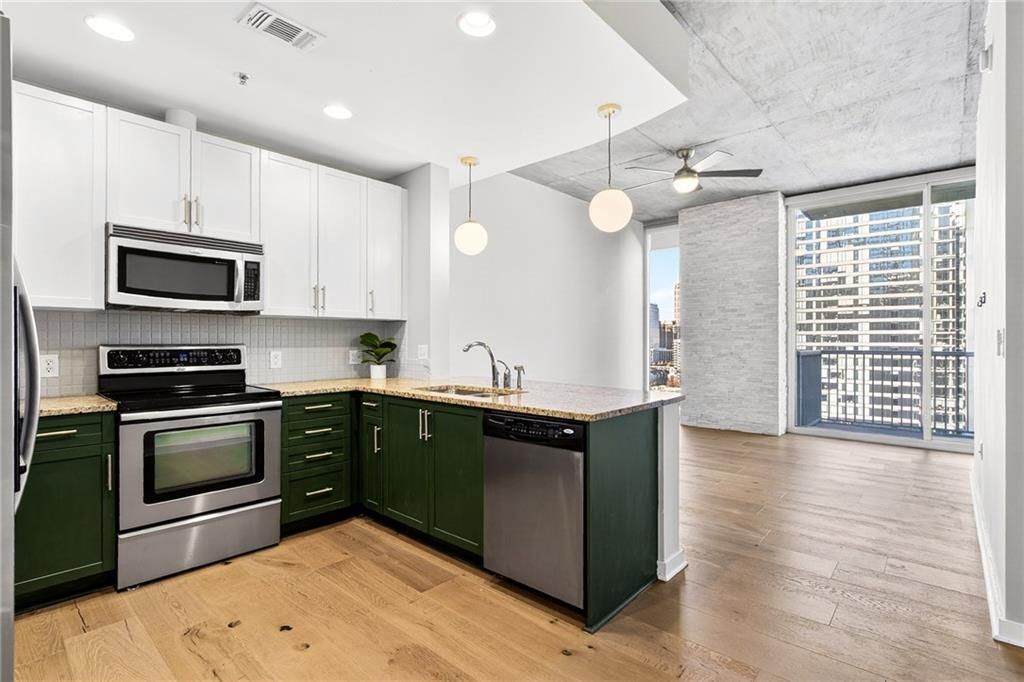 855 Peachtree NE Street 1810, Atlanta, GA 30308