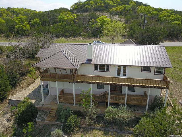 1208 CYPRESS CREEK RD, Kerrville, TX 78028