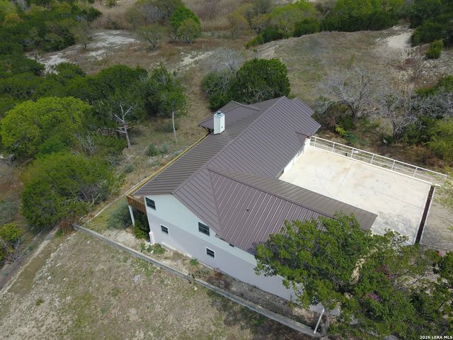 1208 CYPRESS CREEK RD, Kerrville, TX 78028
