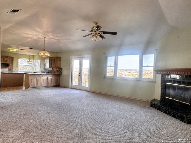 1208 CYPRESS CREEK RD, Kerrville, TX 78028