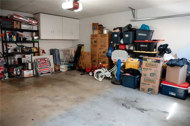 9759 Via Roma, Burbank, CA 91504