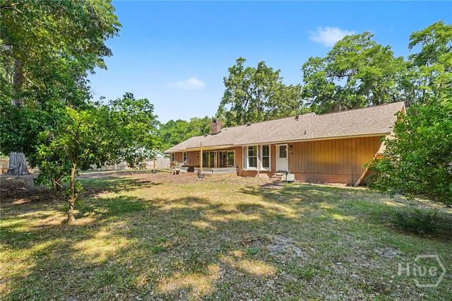 117 Stonewall Drive, Savannah, GA 31419
