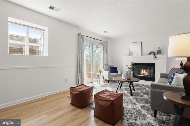 264 HUNTERS RIDGE RD, Lutherville Timonium, MD 21093