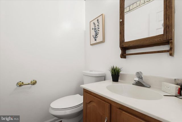 264 HUNTERS RIDGE RD, Lutherville Timonium, MD 21093