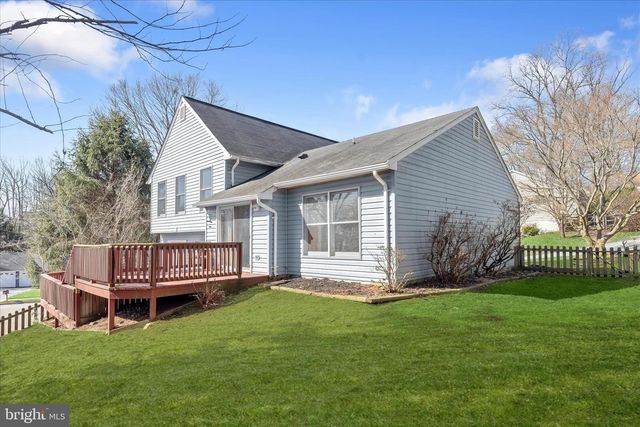 264 HUNTERS RIDGE RD, Lutherville Timonium, MD 21093