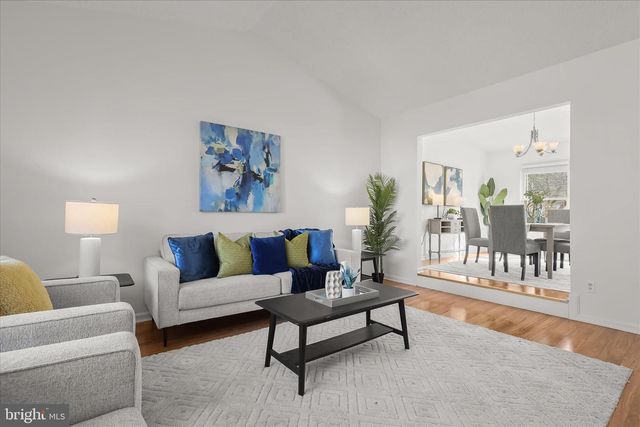 264 HUNTERS RIDGE RD, Lutherville Timonium, MD 21093