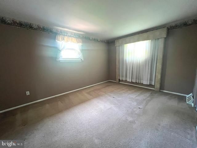 1055 BRENNAN DR, Warminster, PA 18974