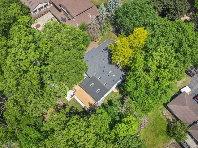 11602 Bend River Road, Roscoe, IL 61073