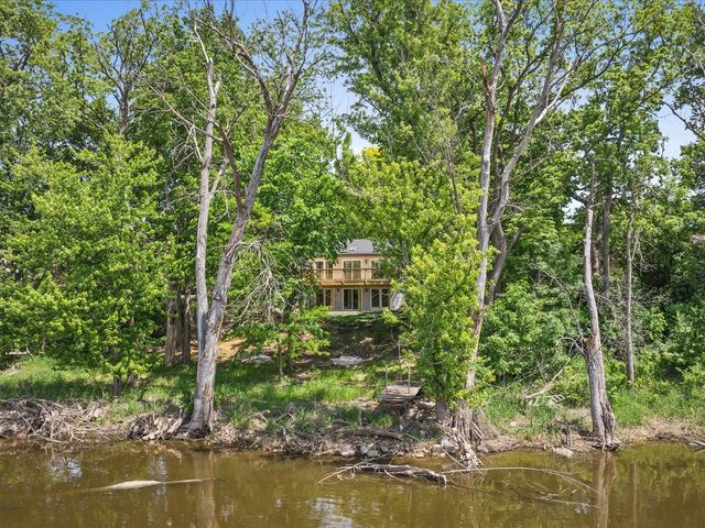 11602 Bend River Road, Roscoe, IL 61073