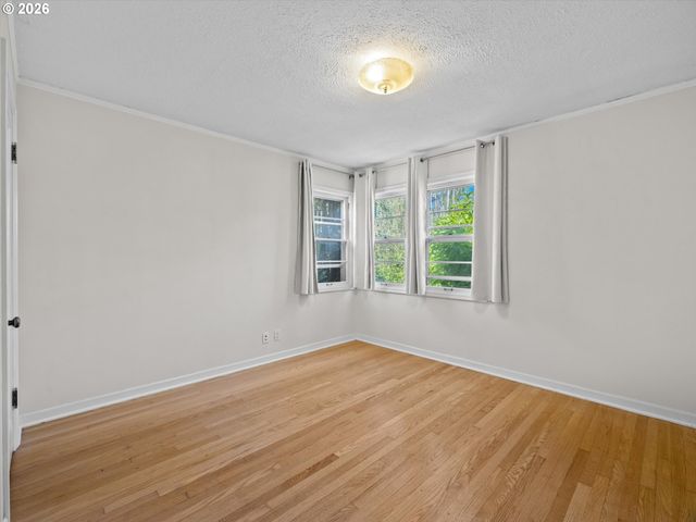 6144 N WILLAMETTE Blvd, Portland, OR 97203