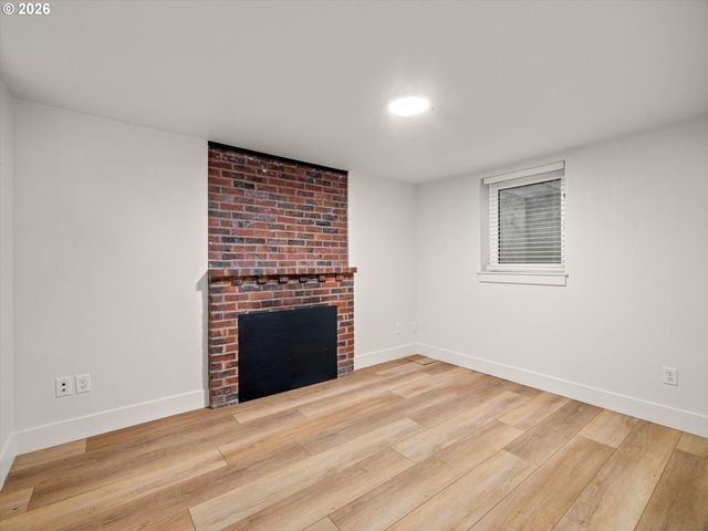 6144 N WILLAMETTE Blvd, Portland, OR 97203