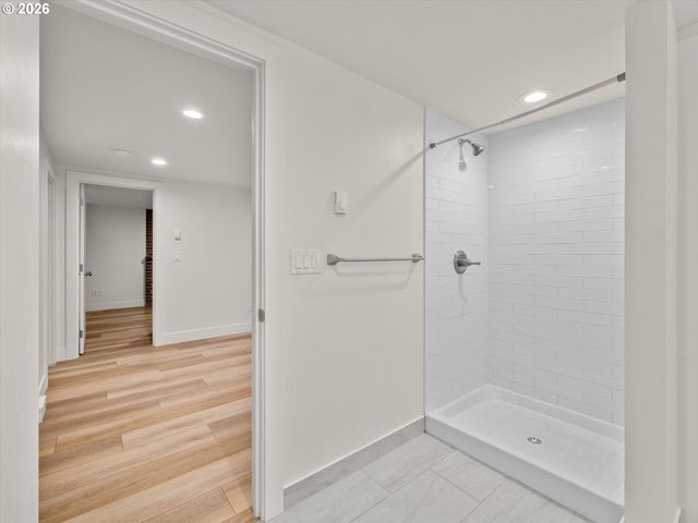 6144 N WILLAMETTE Blvd, Portland, OR 97203