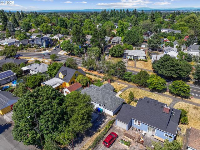 6144 N WILLAMETTE Blvd, Portland, OR 97203