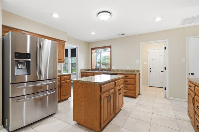 1905 Wedgewood Drive, Grand Prairie, TX 75050
