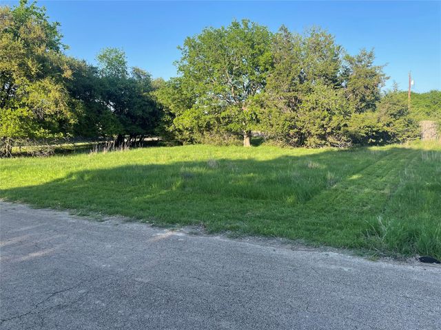 9 Donkey LN, Morgans Point Resort, TX 76513