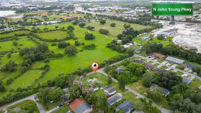 2521 WINSTON AVENUE, Orlando, FL 32810