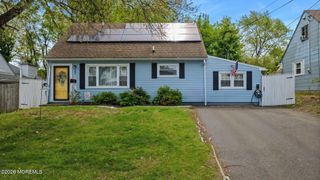 22 Elm Terrace, Parlin, NJ 08859