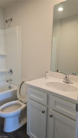 4715 Hazelburn Drive, Greensboro, NC 27405