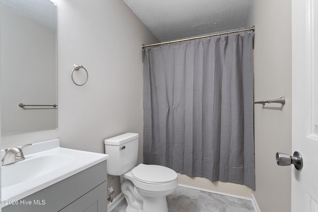 1176 Shipyard Boulevard, Wilmington, NC 28412